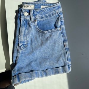 pacsun jean shorts !